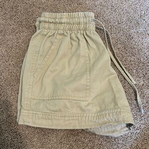 forever 21, size medium, khaki shorts